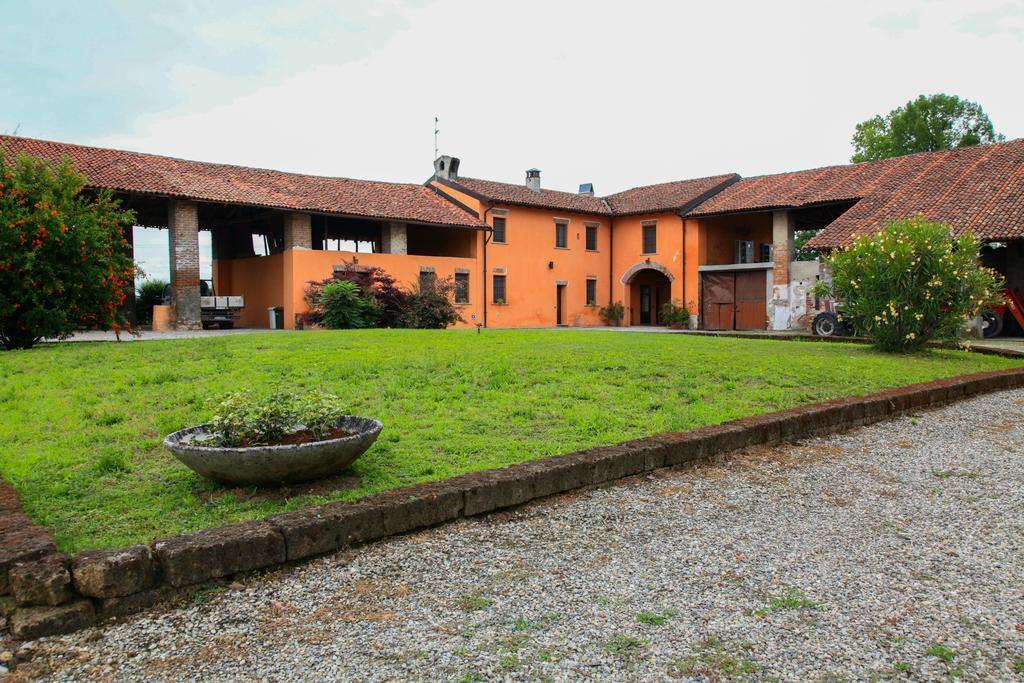 Alloggio Agrituristico Cascina Tappa Locate di Triulzi Exterior foto