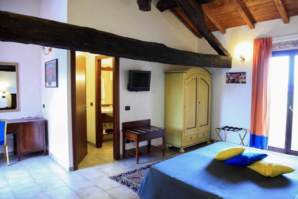 Alloggio Agrituristico Cascina Tappa Locate di Triulzi Exterior foto