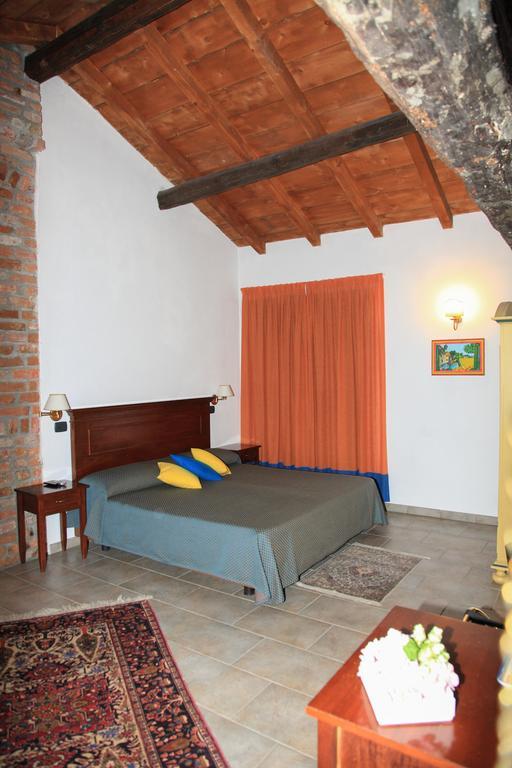 Alloggio Agrituristico Cascina Tappa Locate di Triulzi Exterior foto